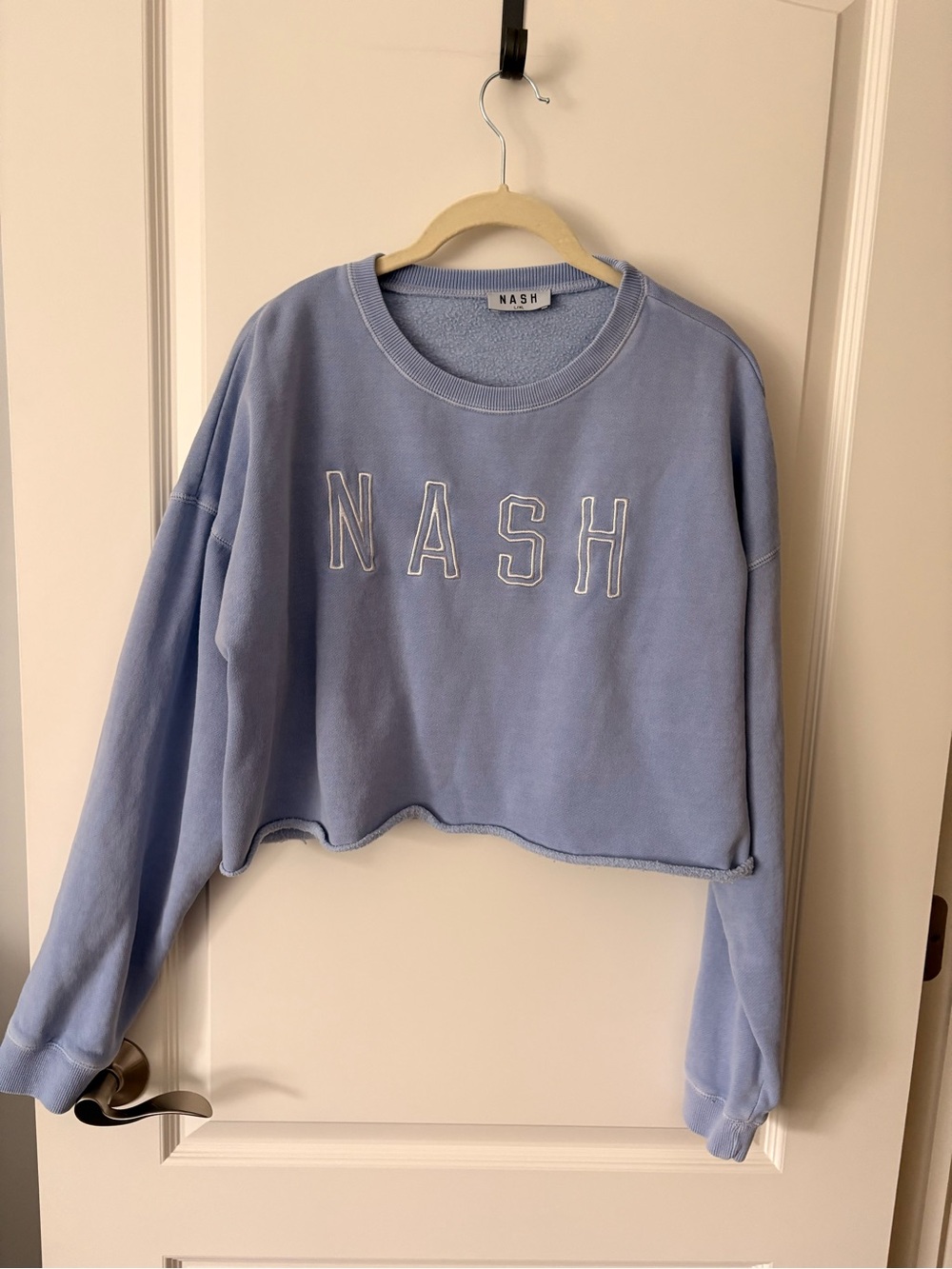 NASH Cropped Crewneck Sweatshirt - Light Blue